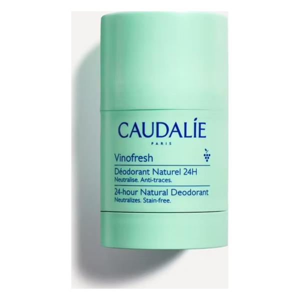 Grüner Deodorantstick von Caudalie mit der Bezeichnung 'Vinofresh', für 24 Stunden natürlichen Schutz.