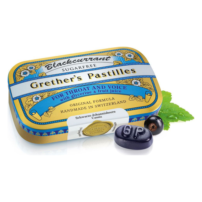 Blaubeerpastillen in einer blauen, goldverzierten Dose mit floralem Design für Hals und Stimme