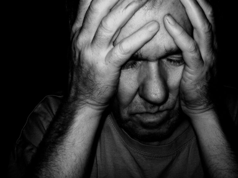 burnout exhausted alone lonliness 384083