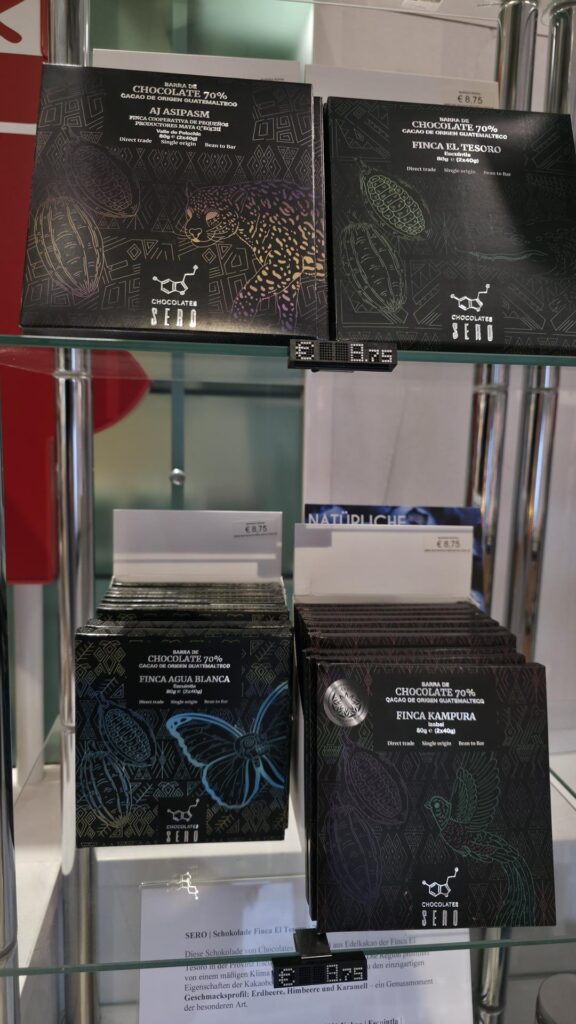 c34f841e 33b7 4b6f 8bf5 e99545c21f40 c34f841e 33b7 4b6f 8bf5 e99545c21f40