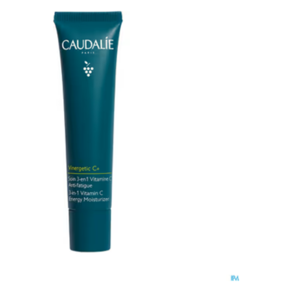 Grüne Tube mit dem Aufdruck "Caudalie Vinergetic C+" und Informationen über die 3-in-1 Vitamin C Feuchtigkeitspflege.